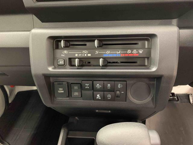 ハイゼットトラックスタンダード 農用スペシャル 4WD 走行5キロオートライト オートマチックハイビーム キーレスエントリー アイドリングストップ AMFMラジオ マニュアルエアコン 助手席エアバック 荷台作業灯 スマートアシスト(群馬県)の中古車