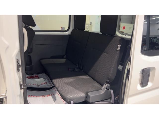 ハイゼットカーゴクルーズダイハツ認定中古車lキーフリーlコーナーセンサーlセパレートリアシートlスマートアシストlABSlエアバッグl電動格納ドアミラーlエアコンlパワーウィンドウlリアスモークガラスl保証/整備付(茨城県)の中古車