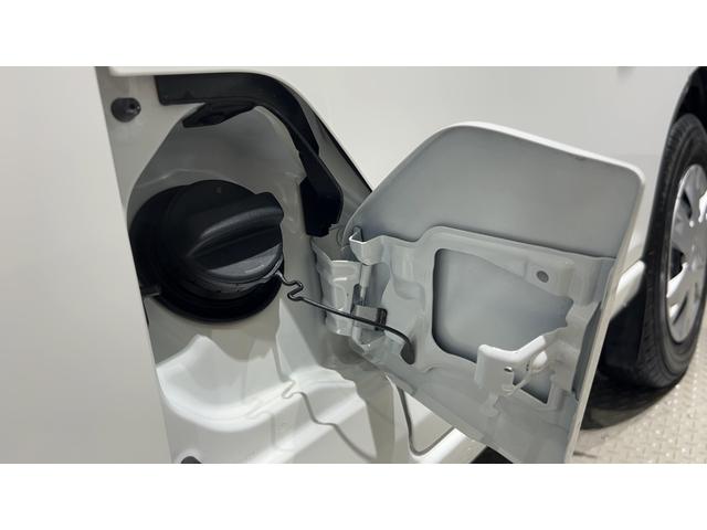 ハイゼットカーゴクルーズダイハツ認定中古車lキーフリーlコーナーセンサーlセパレートリアシートlスマートアシストlABSlエアバッグl電動格納ドアミラーlエアコンlパワーウィンドウlリアスモークガラスl保証/整備付(茨城県)の中古車