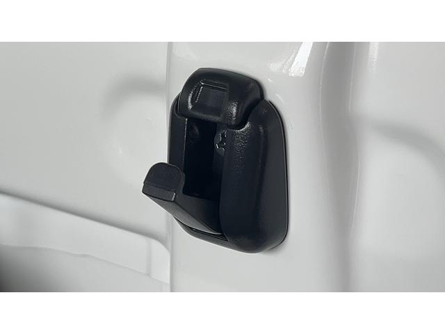 ハイゼットトラック多目的ダンプダイハツ認定中古車ｌ５ＭＴｌ４ＷＤｌＰＴＯダンプｌＨｉ−Ｌｏｗ切り替えｌＡＢＳｌ荷台ライトｌエアバッグｌスーパーデフロックｌエアコンｌコーナーセンサーｌスマートアシストｌ保証／整備付（茨城県）の中古車
