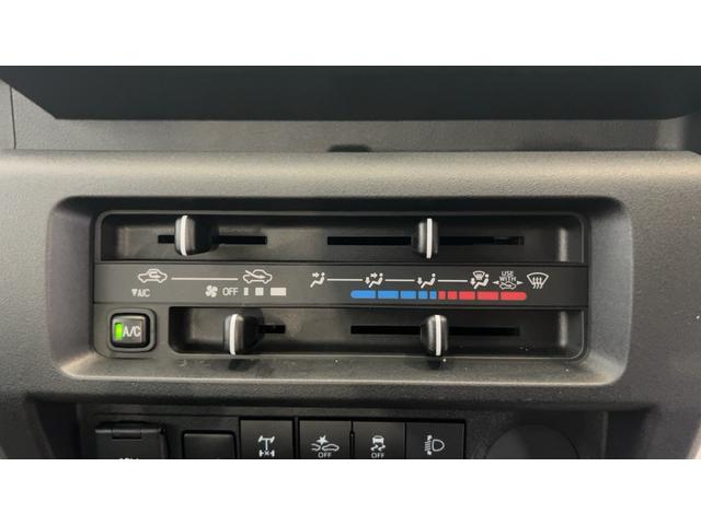 ハイゼットトラック多目的ダンプダイハツ認定中古車ｌ５ＭＴｌ４ＷＤｌＰＴＯダンプｌＨｉ−Ｌｏｗ切り替えｌＡＢＳｌ荷台ライトｌエアバッグｌスーパーデフロックｌエアコンｌコーナーセンサーｌスマートアシストｌ保証／整備付（茨城県）の中古車
