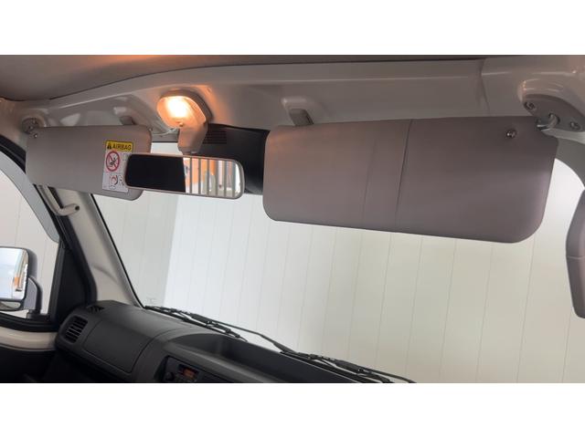 ハイゼットトラック多目的ダンプダイハツ認定中古車ｌ５ＭＴｌ４ＷＤｌＰＴＯダンプｌＨｉ−Ｌｏｗ切り替えｌＡＢＳｌ荷台ライトｌエアバッグｌスーパーデフロックｌエアコンｌコーナーセンサーｌスマートアシストｌ保証／整備付（茨城県）の中古車