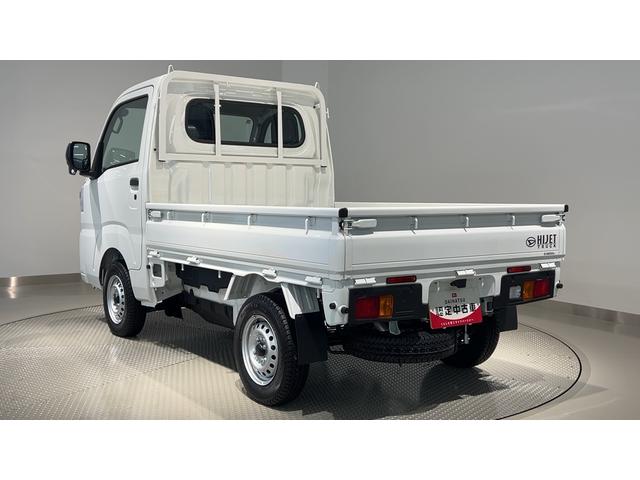 ハイゼットトラックスタンダードダイハツ認定中古車ｌ雹害車ｌ５ＭＴｌ４ＷＤｌＡＢＳｌエアバッグｌエアコンｌコーナーセンサーｌキーフリーシステムｌ電動格納式ミラーｌスマートアシストｌＡＭラジオｌＥＴＣｌ横滑り防止機能ｌ保証／整備付（茨城県）の中古車