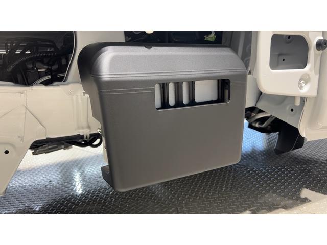 ハイゼットトラックスタンダードダイハツ認定中古車ｌ雹害車ｌ５ＭＴｌ４ＷＤｌＡＢＳｌエアバッグｌエアコンｌコーナーセンサーｌキーフリーシステムｌ電動格納式ミラーｌスマートアシストｌＡＭラジオｌＥＴＣｌ横滑り防止機能ｌ保証／整備付（茨城県）の中古車