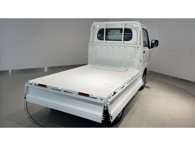 ハイゼットトラックスタンダードダイハツ認定中古車ｌ雹害車ｌ５ＭＴｌ４ＷＤｌＡＢＳｌエアバッグｌエアコンｌコーナーセンサーｌキーフリーシステムｌ電動格納式ミラーｌスマートアシストｌＡＭラジオｌＥＴＣｌ横滑り防止機能ｌ保証／整備付（茨城県）の中古車