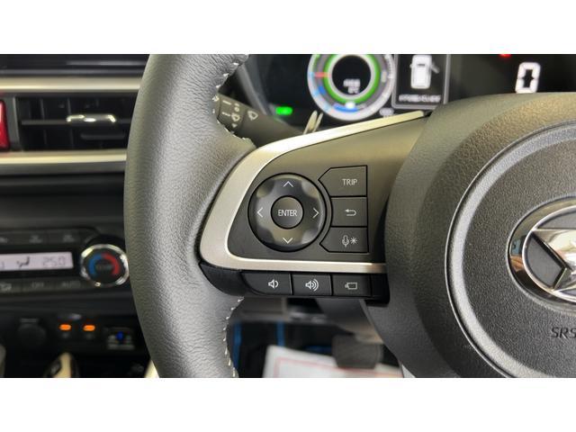 ロッキープレミアムＧ　ＨＥＶ純正９インチナビ　ドラレコ　パノラマモニター　クルーズコントロール　ＬＥＤヘッドランプ　オートエアコン　スマートキー　１７インチアルミホイール　衝突被害軽減システム（茨城県）の中古車