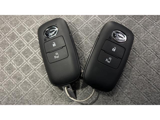 タントＸアイドリングストップ　ＬＥＤヘッドランプ　左側パワースライドドア　オートエアコン　シートヒーター　スマートキー　衝突被害軽減システム　横滑り防止機構（茨城県）の中古車