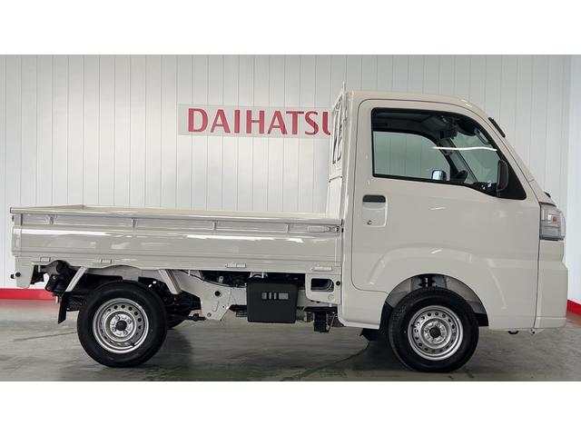 ハイゼットトラックスタンダード　４ＷＤ５速マニュアル　アイドリングストップ　エアコン　パワステ　ＡＭ／ＦＭラジオ　衝突被害軽減システム（茨城県）の中古車
