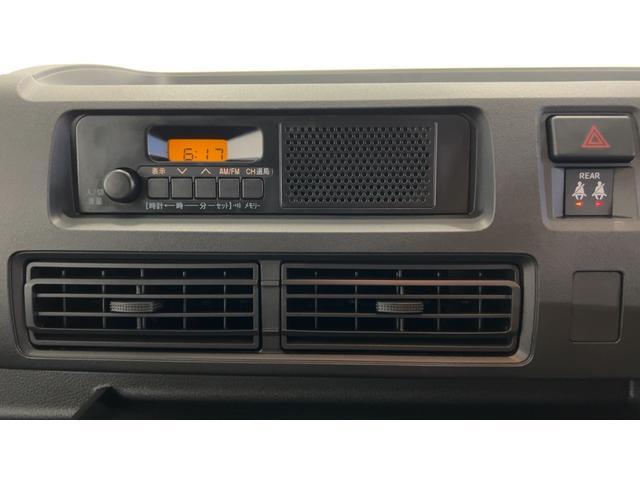ハイゼットカーゴデラックスアイドリングストップ　キーレスエントリー　ＣＶＴ　エアコン　パワステ　運転席＆助手席パワーウインドウ　ＡＭ／ＦＭラジオ　衝突被害軽減システム（茨城県）の中古車