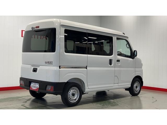 ハイゼットカーゴデラックスアイドリングストップ　キーレスエントリー　ＣＶＴ　エアコン　パワステ　運転席＆助手席パワーウインドウ　ＡＭ／ＦＭラジオ　衝突被害軽減システム（茨城県）の中古車