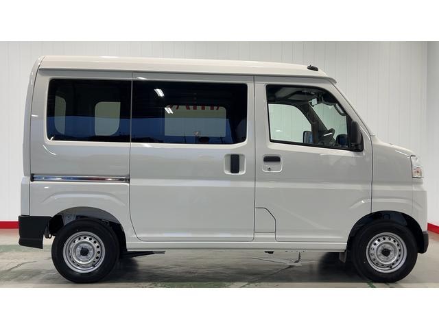 ハイゼットカーゴデラックスアイドリングストップ　キーレスエントリー　ＣＶＴ　エアコン　パワステ　運転席＆助手席パワーウインドウ　ＡＭ／ＦＭラジオ　衝突被害軽減システム（茨城県）の中古車