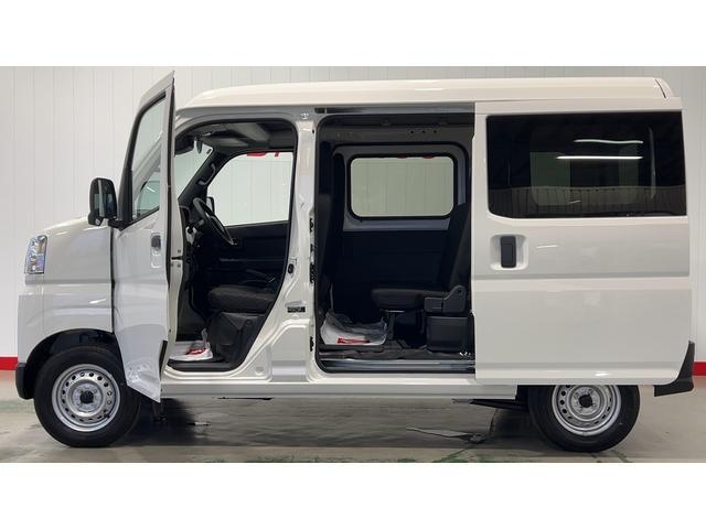 ハイゼットカーゴデラックスアイドリングストップ　キーレスエントリー　ＣＶＴ　エアコン　パワステ　運転席＆助手席パワーウインドウ　ＡＭ／ＦＭラジオ　衝突被害軽減システム（茨城県）の中古車