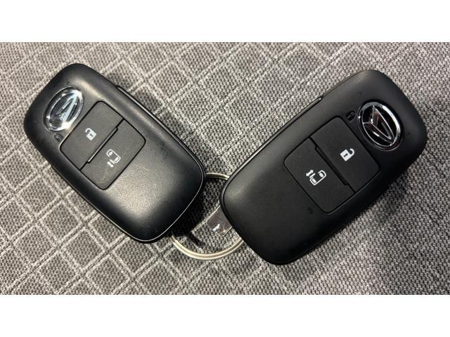 タントＸアイドリングストップ　ＬＥＤヘッドランプ　左側パワースライドドア　オートエアコン　シートヒーター　スマートキー　衝突被害軽減システム　横滑り防止機構（茨城県）の中古車