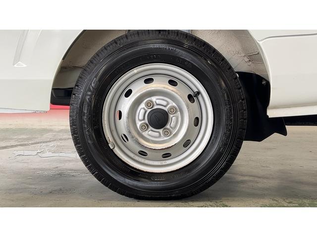 ハイゼットトラックスタンダード　４ＷＤ５速マニュアル　エアコン　パワステ　ＡＭ／ＦＭラジオ（茨城県）の中古車