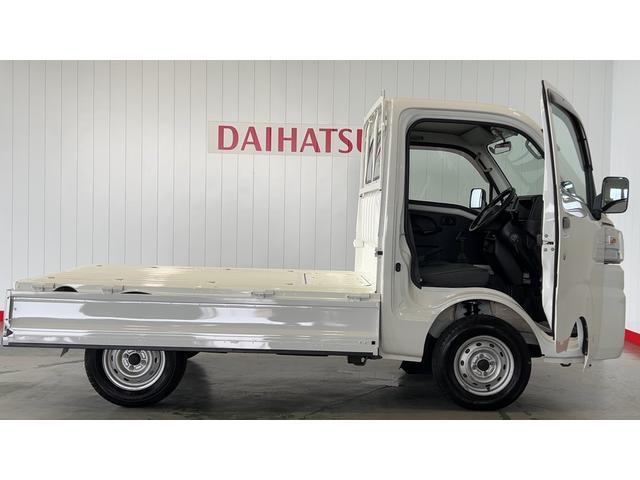 ハイゼットトラックスタンダード　４ＷＤ５速マニュアル　エアコン　パワステ　ＡＭ／ＦＭラジオ（茨城県）の中古車