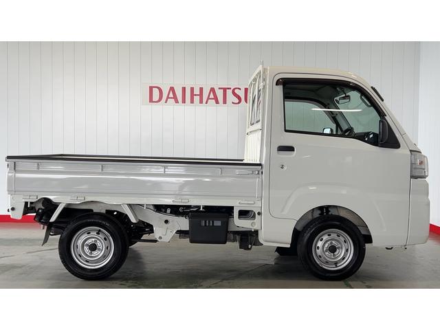 ハイゼットトラックスタンダード　４ＷＤ５速マニュアル　エアコン　パワステ　ＡＭ／ＦＭラジオ（茨城県）の中古車