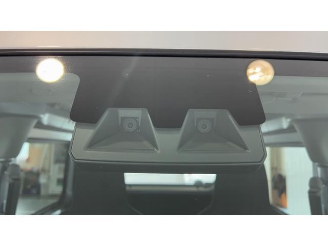 ハイゼットカーゴデラックスキーレスエントリー　アイドリングストップ　ＣＶＴ　エアコン　パワステ　運転席＆助手席パワーウインドウ　ＡＭ／ＦＭラジオ　衝突被害軽減システム（茨城県）の中古車