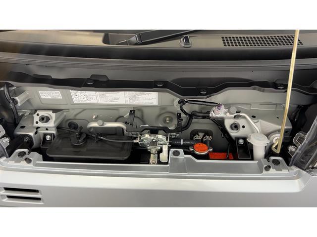 ハイゼットカーゴデラックスキーレスエントリー　アイドリングストップ　ＣＶＴ　エアコン　パワステ　運転席＆助手席パワーウインドウ　ＡＭ／ＦＭラジオ　衝突被害軽減システム（茨城県）の中古車