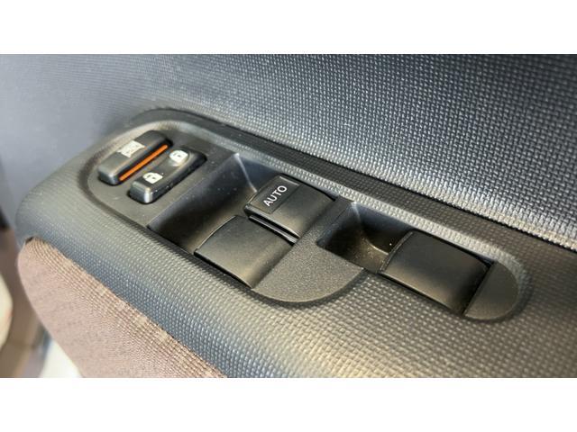 スペイドＦ純正ナビ　バックカメラ　キーレスエントリー　左側パワースライドドア　電動格納式ドアミラー　横滑り防止機構（茨城県）の中古車