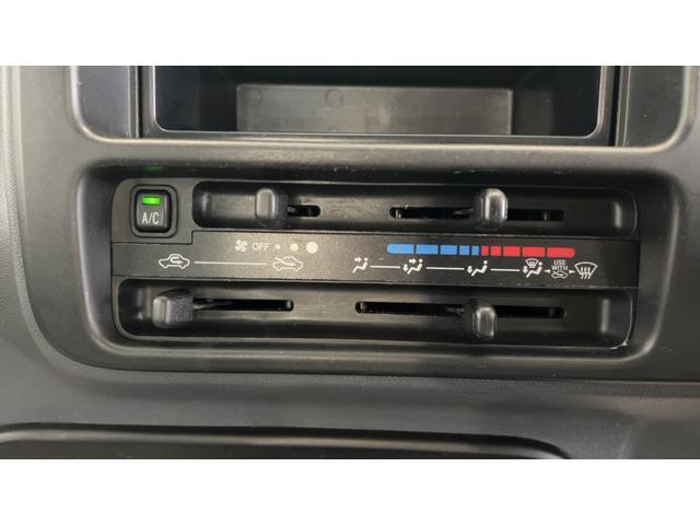 ハイゼットトラックエアコン・パワステ　スペシャル５速マニュアル　エアコン　パワステ　ＡＭ／ＦＭラジオ（茨城県）の中古車