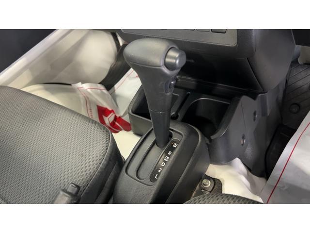 ハイゼットトラックスタンダード　４ＷＤ４速オートマ　エアコン　パワステ　ＡＭ／ＦＭラジオ（茨城県）の中古車