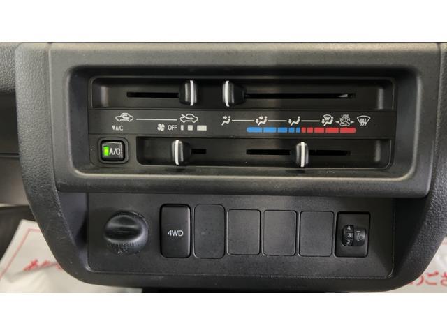 ハイゼットトラックスタンダード　４ＷＤ４速オートマ　エアコン　パワステ　ＡＭ／ＦＭラジオ（茨城県）の中古車