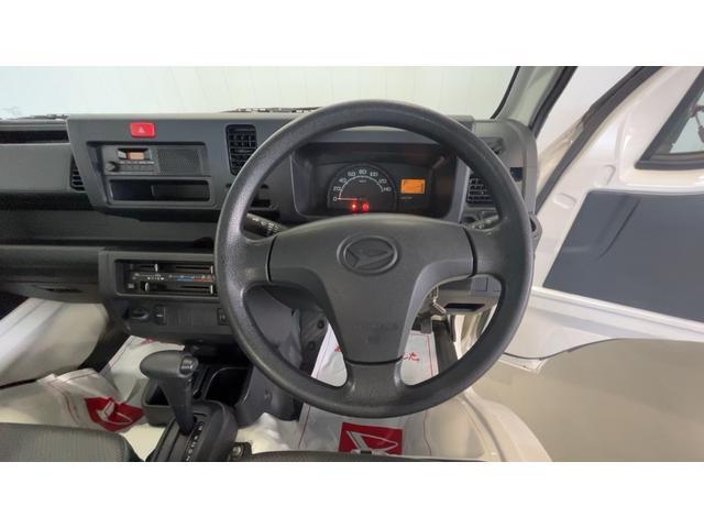 ハイゼットトラックスタンダード　４ＷＤ４速オートマ　エアコン　パワステ　ＡＭ／ＦＭラジオ（茨城県）の中古車