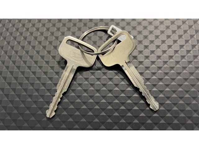 ハイゼットトラックスタンダードＣＶＴ　アイドリングストップ　エアコン　パワステ　ＡＭ／ＦＭラジオ　衝突被害軽減システム（茨城県）の中古車