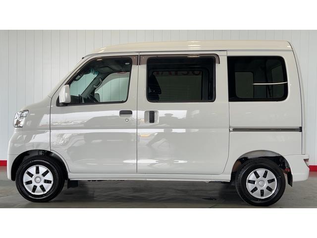ハイゼットカーゴクルーズＳＡIII　４ＷＤ社外ナビ　ドラレコ　バックカメラ　アイドリングストップ　４速オートマ　ＬＥＤヘッドランプ　キーレスエントリー　衝突被害軽減システム　エアコン　パワステ　パワーウインドウ（茨城県）の中古車