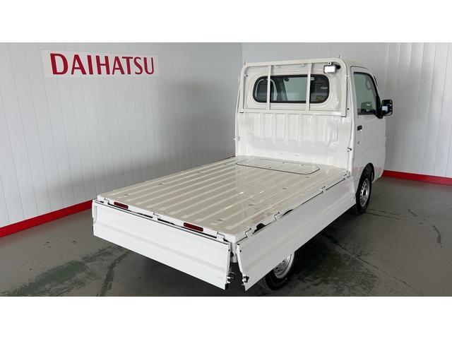 ハイゼットトラックスタンダード　農用スペシャル　４ＷＤ５速マニュアル　アイドリングストップ　エアコン　パワステ　ＡＭ／ＦＭラジオ　センターデフロック　作業灯　衝突被害軽減システム（茨城県）の中古車