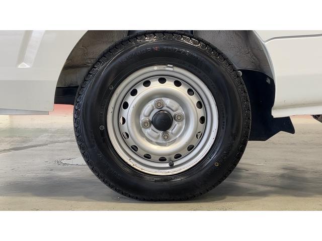 ハイゼットトラックスタンダード　４ＷＤ４速オートマ　エアコン　パワステ　ＡＭ／ＦＭラジオ（茨城県）の中古車