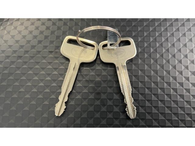 ハイゼットトラックスタンダード　４ＷＤＣＶＴ　アイドリングストップ　エアコン　パワステ　ＡＭ／ＦＭラジオ　衝突被害軽減システム（茨城県）の中古車