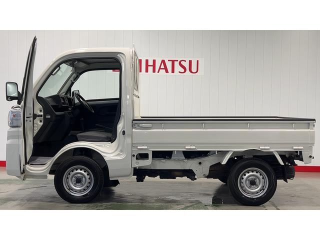 ハイゼットトラックスタンダード　４ＷＤ４速オートマ　エアコン　パワステ　ＡＭ／ＦＭラジオ（茨城県）の中古車