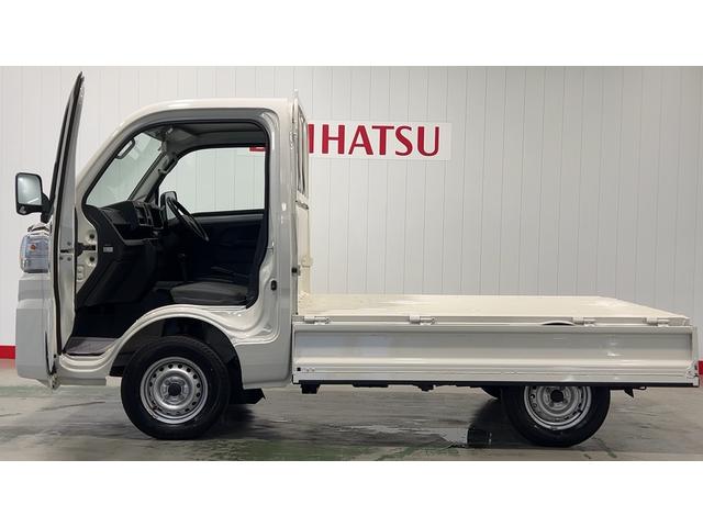 ハイゼットトラックスタンダード　４ＷＤ４速オートマ　エアコン　パワステ　ＡＭ／ＦＭラジオ（茨城県）の中古車