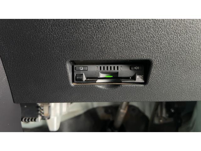 ハイゼットカーゴデラックス　４ＷＤＣＶＴ　ドラレコ　ＥＴＣ　ＡＭ／ＦＭラジオ　キーレスエントリー　アイドリングストップ　衝突被害軽減システム　エアコン　パワステ　運転席＆助手席パワーウインドウ（茨城県）の中古車