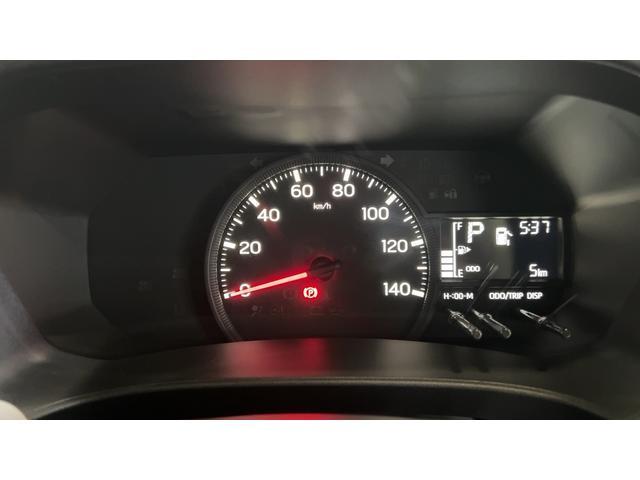 ハイゼットカーゴデラックスＣＶＴ　アイドリングストップ　キーレスエントリー　エアコン　パワステ　運転席＆助手席パワーウインドウ　　ＡＭ／ＦＭラジオ　衝突被害軽減システム（茨城県）の中古車