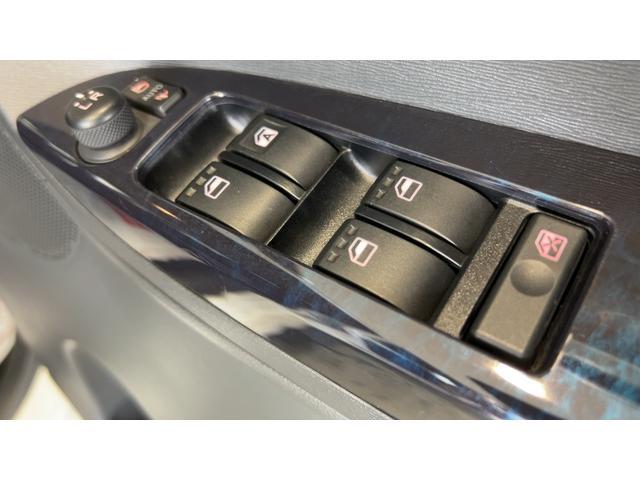 タントカスタムＸ　トップエディションＳＡII純正ナビ　バックカメラ　アイドリングストップ　ＬＥＤヘッドランプ　左側パワースライドドア　オートエアコン　スマートキー　１４インチアルミホイール　衝突被害軽減システム（茨城県）の中古車