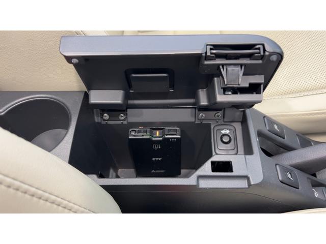 コペン２０ｔｈアニバーサリーエディションターボ　ＣＶＴ　電動オープンルーフ　純正ナビ　ドラレコ　純正ＢＢＳ１６インチアルミホイール　スマートキー　オートエアコン　アイドリングストップ　シートヒーター（茨城県）の中古車