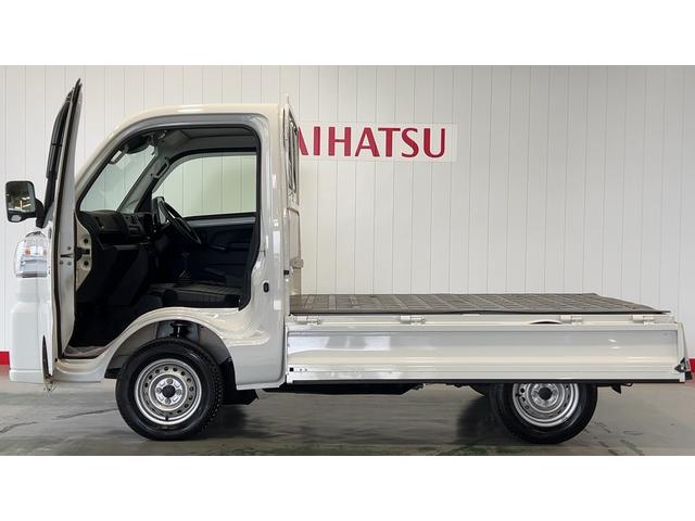 ハイゼットトラックスタンダード　農用スペシャル　４ＷＤ５速マニュアル　アイドリングストップ　エアコン　パワステ　ＡＭ／ＦＭラジオ　衝突被害軽減システム　センターデフロック　作業灯（茨城県）の中古車