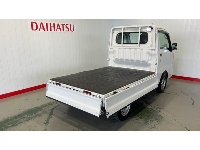ハイゼットトラックスタンダード　農用スペシャル　４ＷＤ５速マニュアル　アイドリングストップ　エアコン　パワステ　ＡＭ／ＦＭラジオ　衝突被害軽減システム　センターデフロック　作業灯（茨城県）の中古車