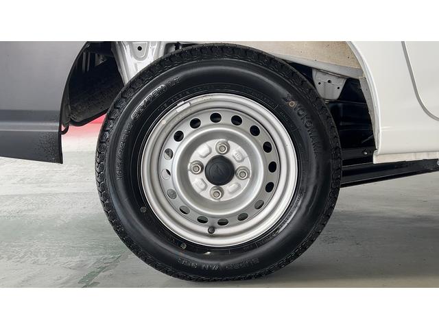 ハイゼットカーゴスペシャルアイドリングストップ　衝突被害軽減システム　エアコン　パワステ　運転席＆助手席パワーウインドウ　ＡＭ／ＦＭラジオ　ドラレコ（茨城県）の中古車