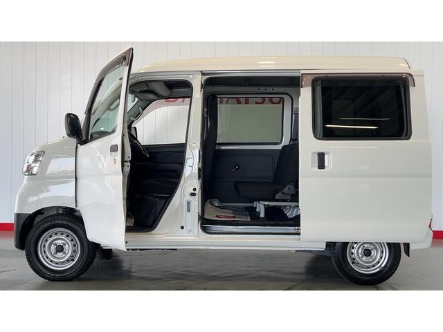 ハイゼットカーゴデラックスアイドリングストップ　キーレスエントリー　ドラレコ　ＡＭ／ＦＭラジオ　エアコン　パワステ　運転席＆助手席パワーウインドウ（茨城県）の中古車