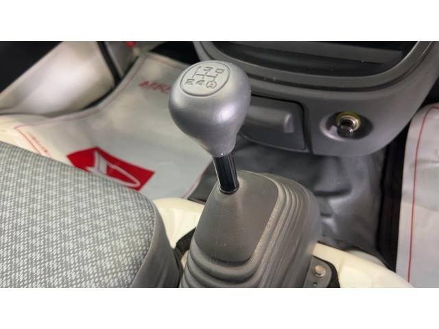 ハイゼットトラックエアコン・パワステ　スペシャル５速マニュアル　ＡＭ／ＦＭラジオ（茨城県）の中古車