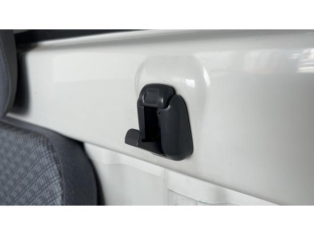 ハイゼットトラックエアコン・パワステ　スペシャル５速マニュアル　ＡＭ／ＦＭラジオ（茨城県）の中古車