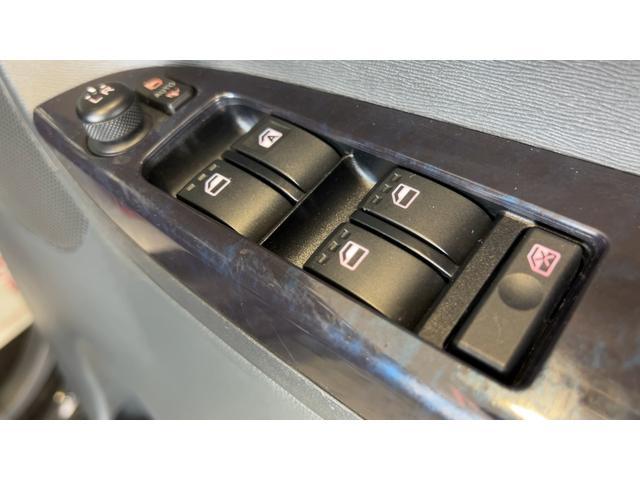 タントカスタムＸ　トップエディションＳＡII純正ナビ　バックカメラ　ＬＥＤヘッドランプ　左側パワースライドドア　アイドリングストップ　オートエアコン　スマートキー　１４インチアルミホイール　電動格納式ドアミラー　衝突被害軽減システム（茨城県）の中古車