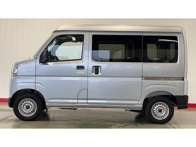 ハイゼットカーゴデラックスＣＶＴ　キーレスエントリー　アイドリングストップ　ＡＭ／ＦＭラジオ　衝突被害軽減システム　エアコン　パワステ　運転席＆助手席パワーウインドウ（茨城県）の中古車