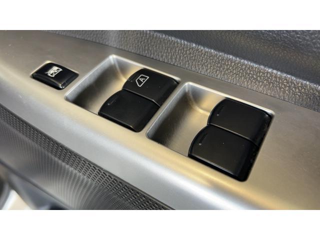 デイズルークスハイウェイスター　ターボ純正ナビ　ドラレコ　全方位カメラ　スマートキー　ディスチャージヘッドランプ　両側パワースライドドア　１５インチアルミホイール　アイドリングストップ　オートエアコン　衝突被害軽減システム（茨城県）の中古車