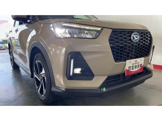 ロッキープレミアムＧ　ＨＥＶ純正９インチナビ　ドラレコ　パノラマモニター　クルーズコントロール　ＬＥＤヘッドランプ　１７インチアルミホイール　オートエアコン　シートヒーター　スマートキー　衝突被害軽減システム（茨城県）の中古車