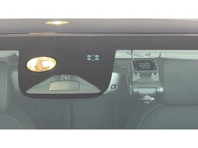 ヴェゼルｅ：ＨＥＶ　Ｚ純正ナビ　ドラレコ　バックカメラ　ＬＥＤヘッドランプ　１８インチアルミホイール　オートエアコン　シートヒーター　スマートキー　衝突被害軽減システム　クルーズコントロール（茨城県）の中古車