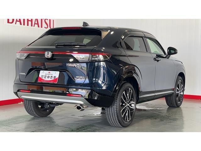 ヴェゼルｅ：ＨＥＶ　Ｚ純正ナビ　ドラレコ　バックカメラ　ＬＥＤヘッドランプ　１８インチアルミホイール　オートエアコン　シートヒーター　スマートキー　衝突被害軽減システム　クルーズコントロール（茨城県）の中古車